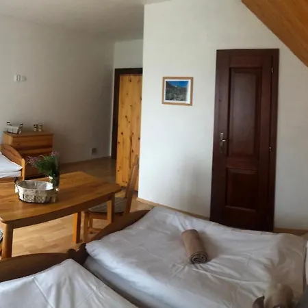 Villa Lucky Gæstehus Lúčky